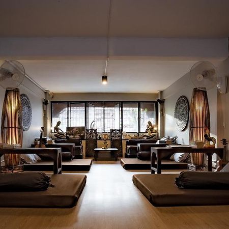 Mind Day Hostel Khaosan Банкок Екстериор снимка