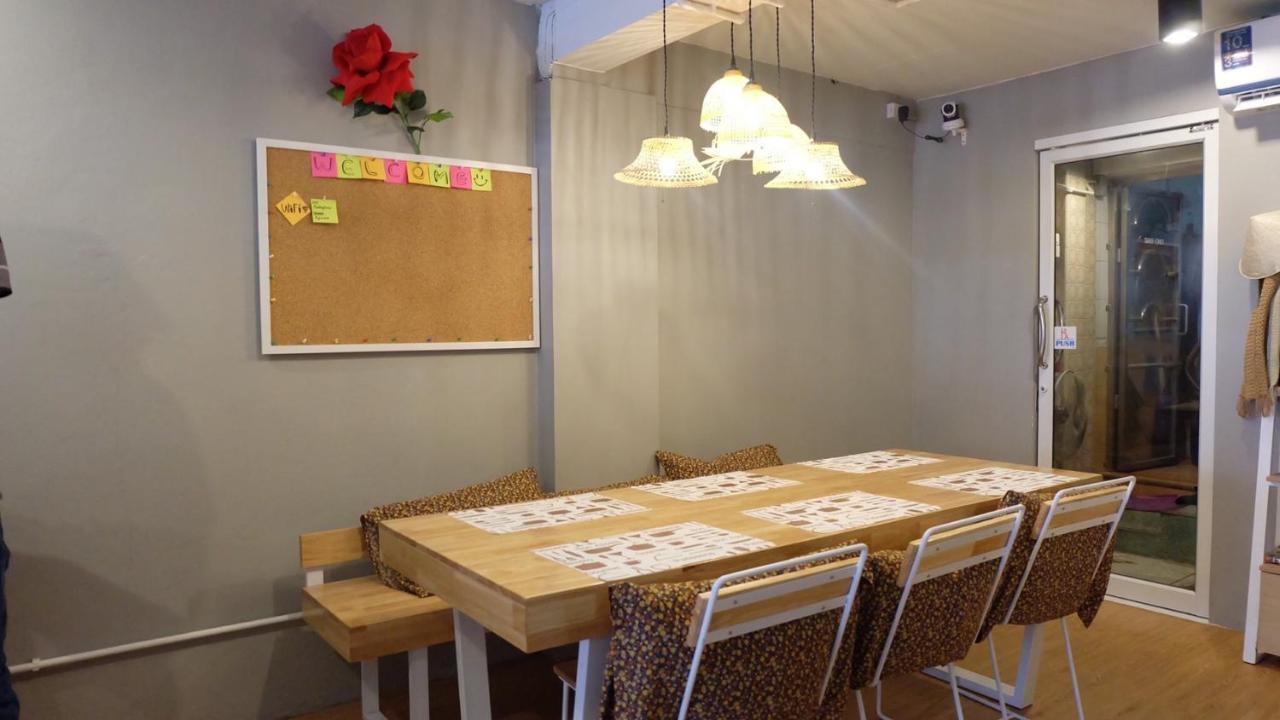 Mind Day Hostel Khaosan Банкок Екстериор снимка