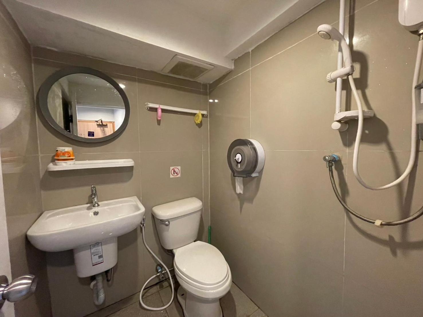 Mind Day Hostel Khaosan Банкок Екстериор снимка