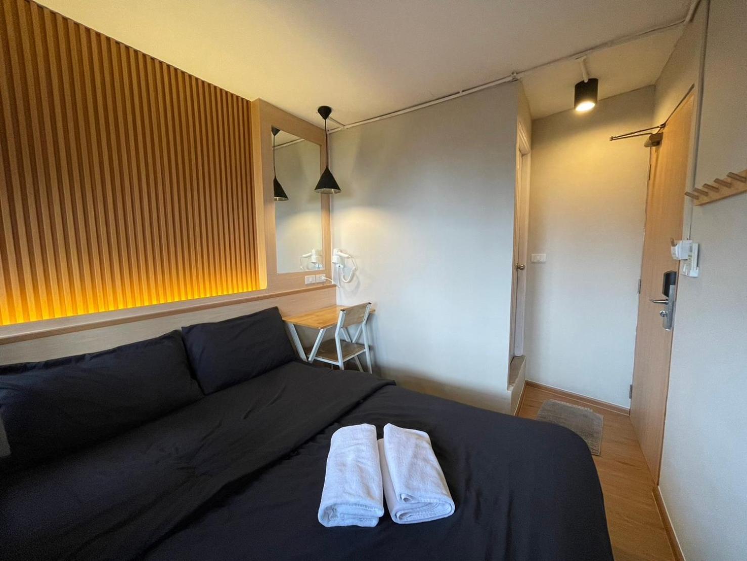 Mind Day Hostel Khaosan Банкок Екстериор снимка